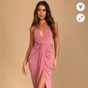 Lulus Dreamy Date Rose Pink Surplice Midi Dress size M and NWT